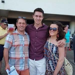 Meet your Posher, Ethan